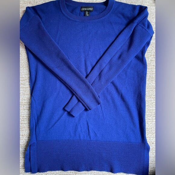 Cynthia Rowley Sweaters - Cynthia Rowley Blue sweater